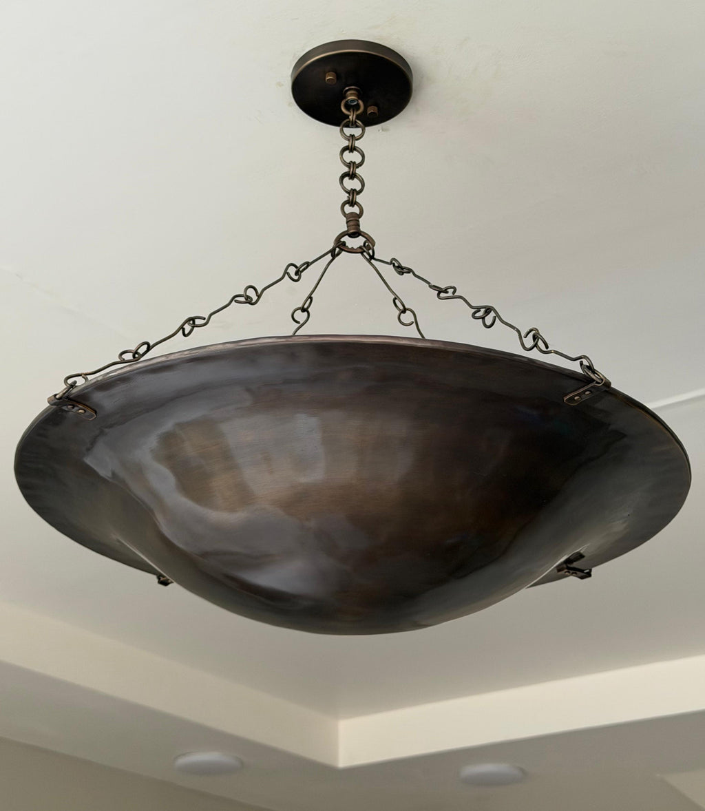 Black antique brass chandelier – close-up finish detail